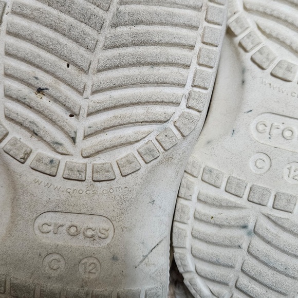 Crocs - white - size 12 - Picture 5 of 5